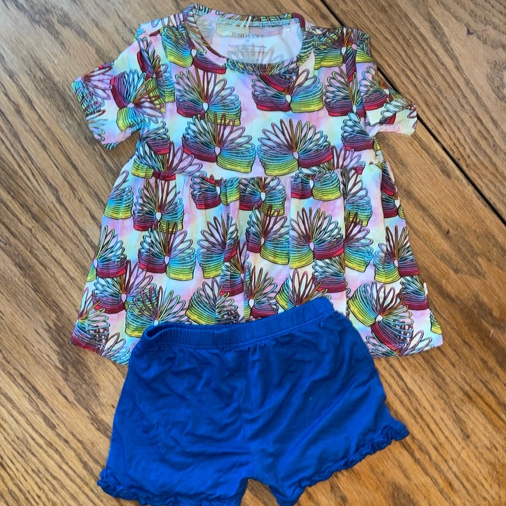 Posh peanut ruffle shortie peplum set